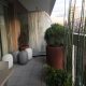 Balcoon paysagiste grand balcon paris pot terre cuite vierkant