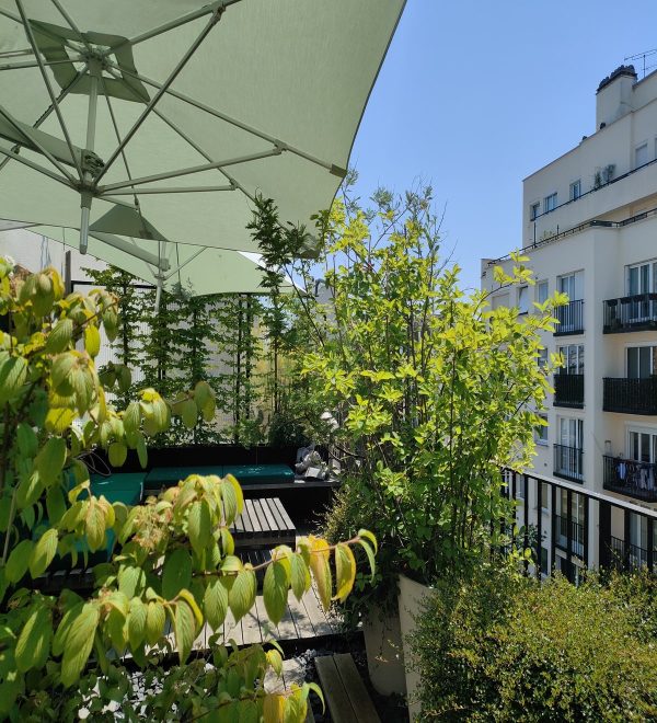 Balcoon paysagiste terrasse paris 20 parasol mural umbrosa